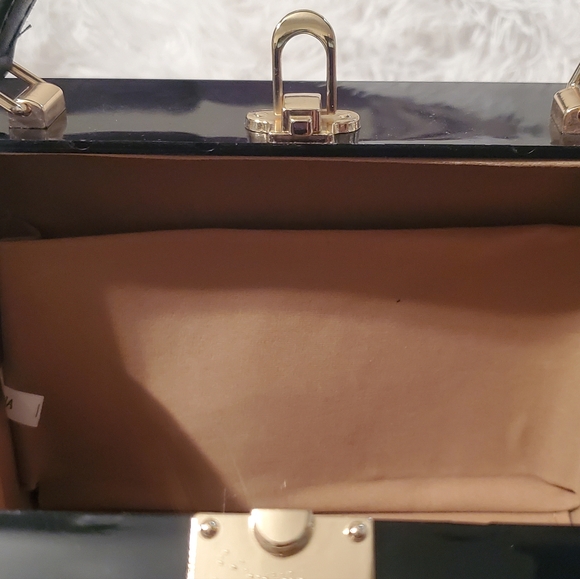 Acrylic Novelty BoomBox Style Crossbody Clutch - Picture 11 of 14